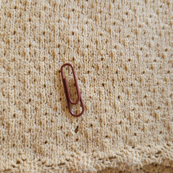 St. John Collection Long Boucle Knit Skirt Size 8 Light Yellow-Cream Color - Picture 9 of 13